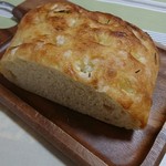 hori pan - 岩塩とローズマリーのフォカッチャ