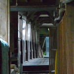 四万温泉 積善館 - 渡り廊下内部