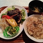 クロモンカフェ - となりの八百屋さん定食（茄子ベーコン）