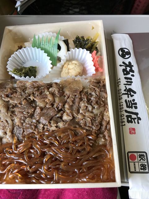 松川弁当店 米沢駅ホーム（まつかわべんとうてん） - 米沢（弁当）の写真