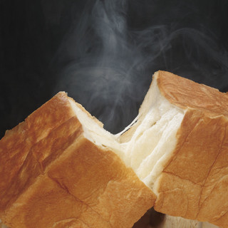 THE MOST BAKERY & COFFEE_0