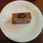 フランス菓子 パティシエ ショコラティエ イナムラショウゾウ - チョコレートケーキ 450円