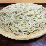 角館そば - やや緑がかった蕎麦です。