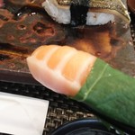 玄海鮨 - サーモントロです