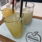 モーン - フルーツジュース