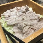 十米 越後の地酒×熟成豚 - メインの豚肉のせいろ蒸し