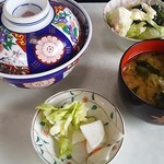 ふじや - サラダもおしんこも