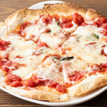 サロン カフェ＆バー トイトイトイ