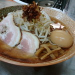 覆麺 智 - 味玉覆麺