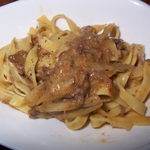 ラ･マンチーナ - 鴨とゴボウのラグーソースパスタ