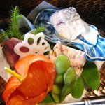 比良山荘 - 八寸。お肉はなんと熊でした。