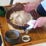 比良山荘 - 丁寧にご飯とまぜまぜ
