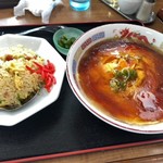 中華料理 金龍 - 天津麺と半チャーハン