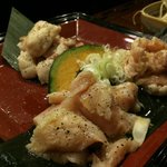 和韓流焼肉　東京富牛 - ホルモン3種盛り。