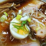 美華飯店 - チャーシューメンのアップ