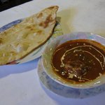 ネバーランド日本 - チキンホットカレー＆ナン