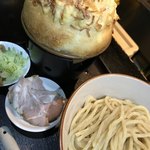 UMA TSUKEMEN - 