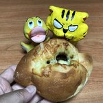 ぱん屋SUN - 牛すじチーズカレーぱん140円（税込）