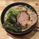 熟成とんこつラーメン専門 一番軒 - 黒豚骨