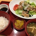 ジョイフル - カットチキン定食