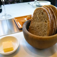 Benoit Alain Ducasse - パン・ド・カンパーニュ