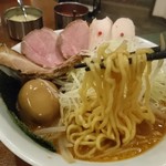 中華そば 七麺鳥 - 太麺リフト(18-09)