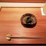 寿しの吉乃 - 蒸しアワビ