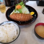 まるやま食堂 - 特上ヒレとんかつ定食1800円