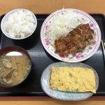Kaisen Shokudou Okudosan - 鳥モモ肉の照り焼き   ネギ入り甘い玉子焼き
                        あさりの味噌汁
