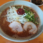 鷹多花 - みそとんこつ　780円