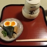 瓢亭 本店 - 小皿と三段重