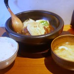 山本のハンバーグ - ライス、味噌汁付き