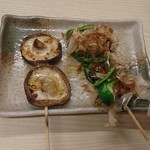 Hiroshima Yakitori Sakaba - しいたけ   ピーマン