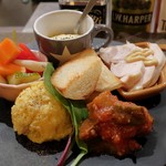 トリワイン ＰＩＫＯＳＨＨＨＵ - 前菜５種盛