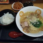 Fuku Fuku Ramen - 