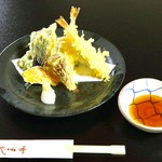 蔵四季 - 天ぷら盛り合わせ 650円