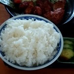 せいちゃん食堂 - ご飯の盛りはまあまあ
