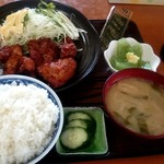 せいちゃん食堂 - 唐揚げ定食(ご飯大盛)