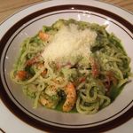 クールマイヨール - ぷりぷり海老とフレッシュトマトパスタ