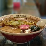 醤油屋本店・別館 おとん食堂 - 【萬字ラーメン 700円】こってり醤油