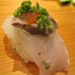 天寿し - 14貫12000円(税別)。平目肝のせ