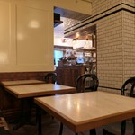 グッド タウン ドーナツ - 店内模様