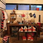 グッド タウン ドーナツ - 店内模様