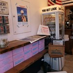 グッド タウン ドーナツ - 店内模様