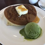 珈琲館 - ホットケーキ1枚(映画の半券で抹茶アイストッピング無料)