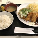 オリーブ・キッチン  - 見た目も素敵な鱧フライ定食