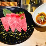 お肉屋 けいすけ 三男坊 - 高森和牛の一枚焼き