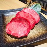 お肉屋 けいすけ 三男坊 - 高森和牛の牛タン