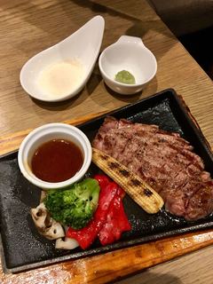 STEAK × WINE 肉バル LIMIT DISH - 塩とワサビで♡ビールほしいっ！