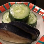 まき村 - 香の物